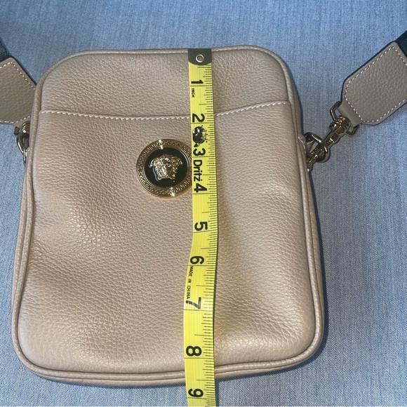 Neutral🤎Versace crossbody Tan Leather La Medusa satchel bag cream shoulder bag - Picture 10 of 16